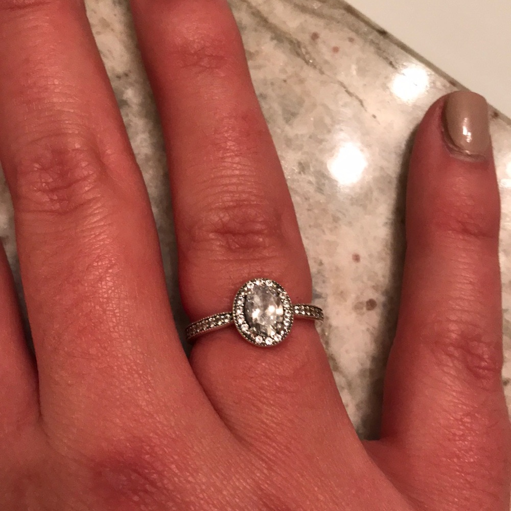pandora ring. size 52